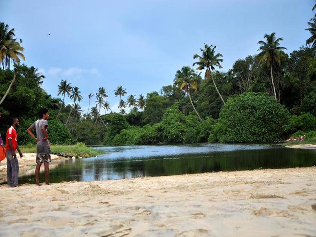 Angeo Beach House Alappuzha Kamer foto