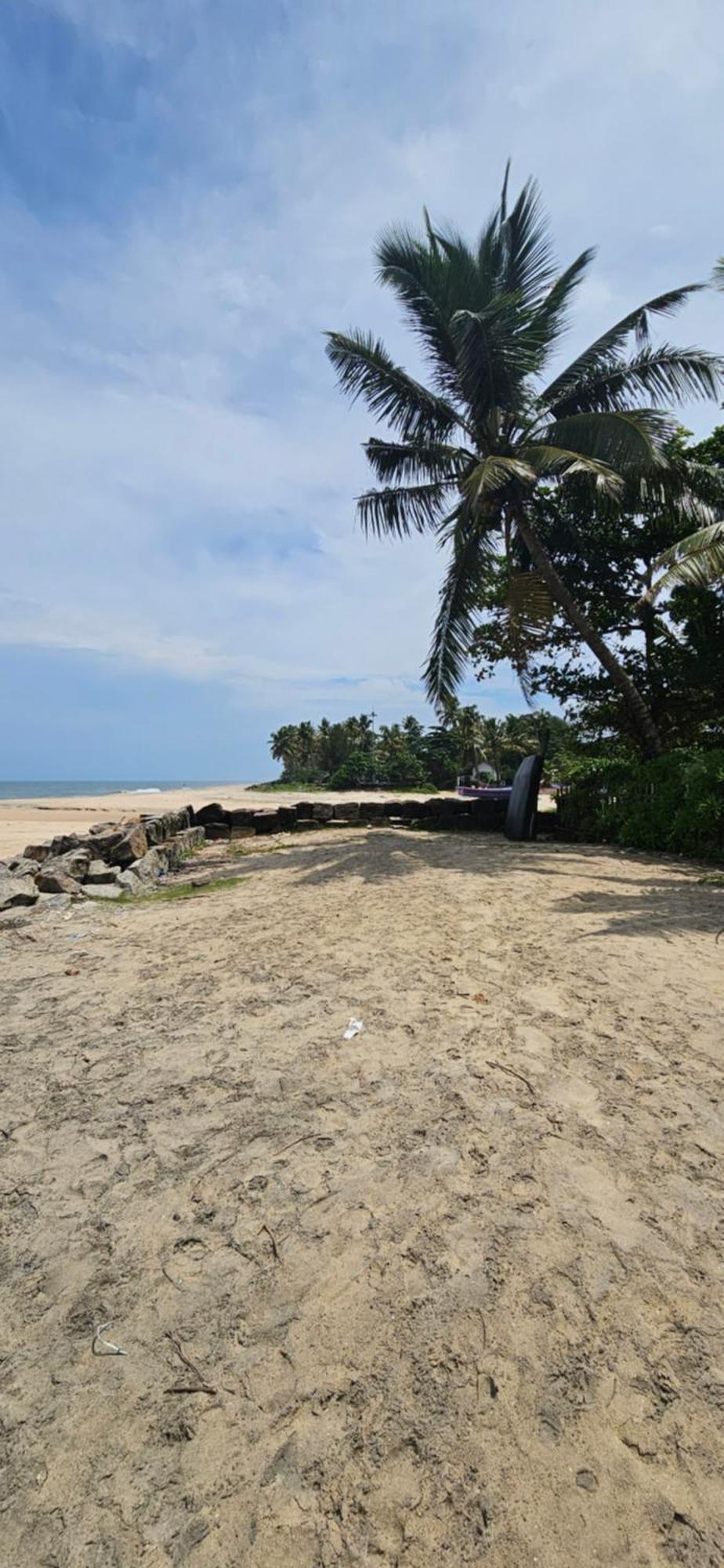 Angeo Beach House Alappuzha Buitenkant foto