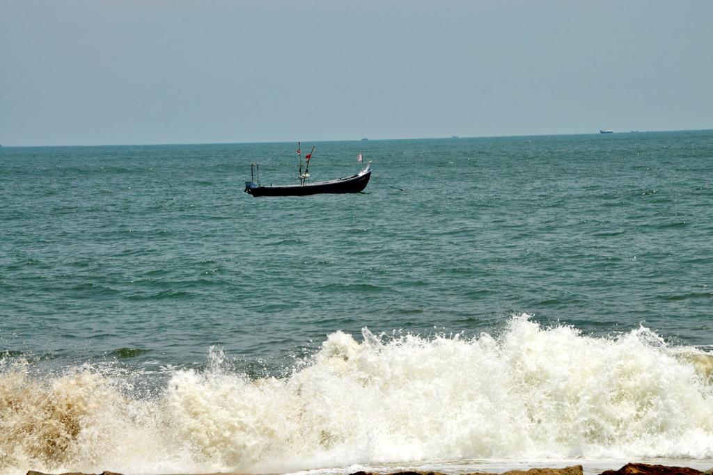 Angeo Beach House Alappuzha Buitenkant foto